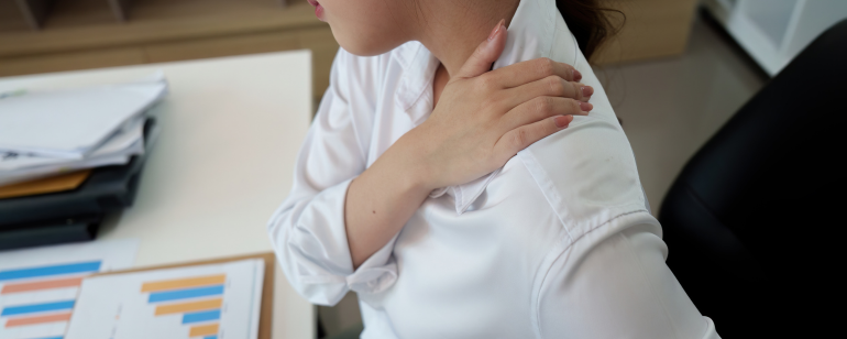 Fourmillements Engourdissement Épaule Cabinet de kinésithérapie Berlin-Mitte Christian Marsch